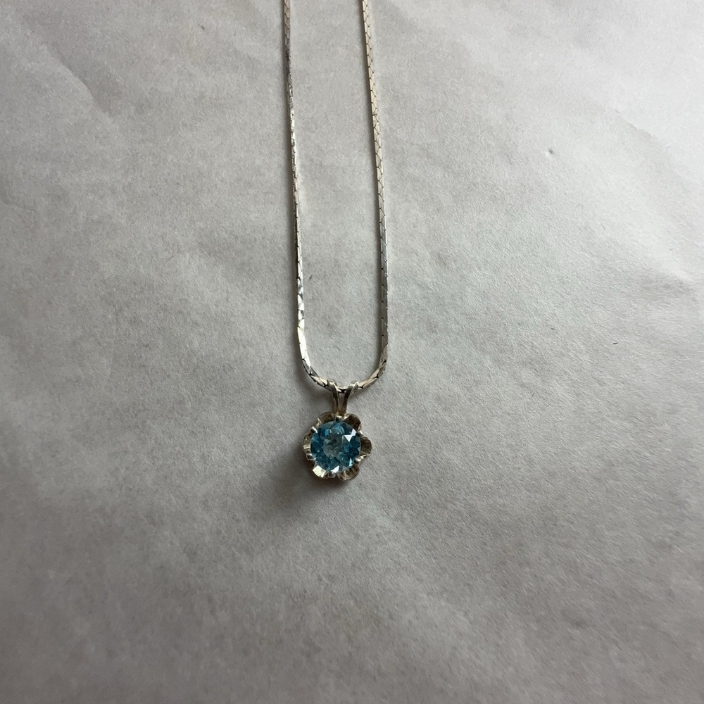 Sterling Silver 925 Aqua Gemstone Flower Pendant Necklace 18in Chain Womens